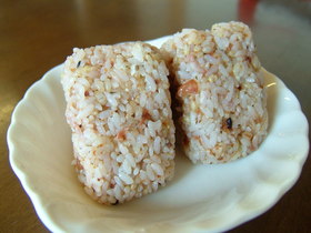 チーズ＆梅おにぎり♪