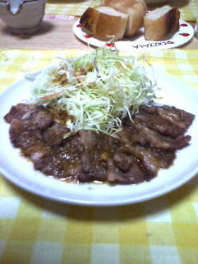 ソースがおいしい♥牛カルビのサラダ仕立て