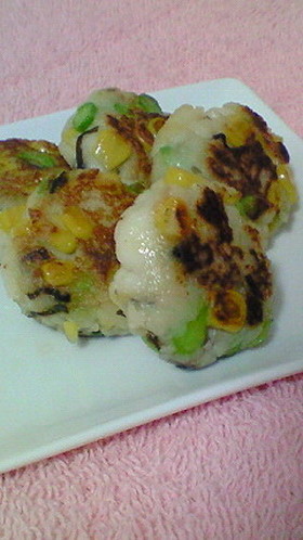 味付けいらず♬かわいい枝豆はんぺん焼き♡