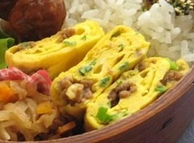 ミンチとネギのたまご焼き（お弁当）