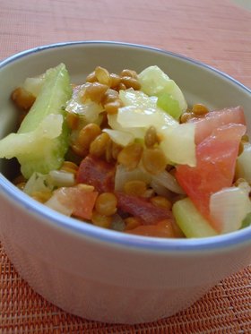 豆を食べよう☆レンズ豆のサラダ