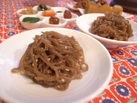 糸こんにゃくの炒め物（焼肉のたれ）