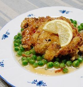 揚げ鶏のレモンソース