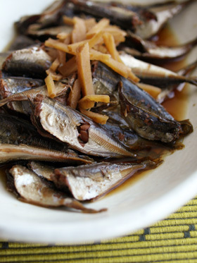 骨までやわらか豆アジのお酢煮