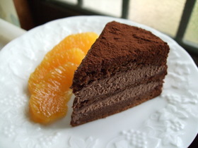 ふんわりとろける チョコレートケーキ