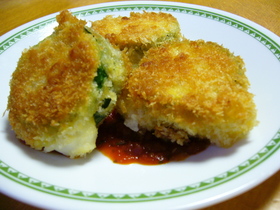 モッツァレラとズッキーニdeサンド揚げ☆