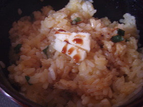 よ~くかんでね、卵ごはん