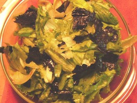 お茶漬けの素で胡麻海苔レタス