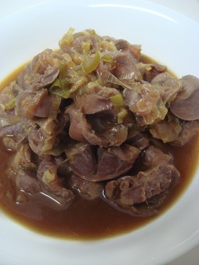 砂肝のピリ辛醤油炒め煮・長ネギたっぷり!