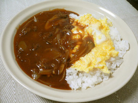 市販のルーでお店味★オムハヤシライス★