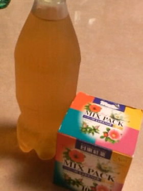 ペットボトルで♪水出しハーブティー