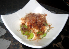 そら豆とクリームチーズの冷や奴