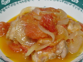 材料４つだけ☆鶏肉のトマトみそ煮
