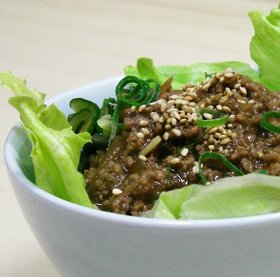 簡単☆ひき肉の甘酢丼