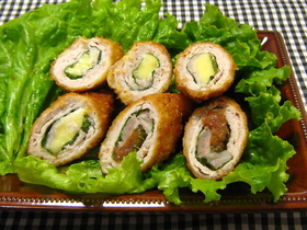 お弁当に♪薄切り肉でロールカツ
