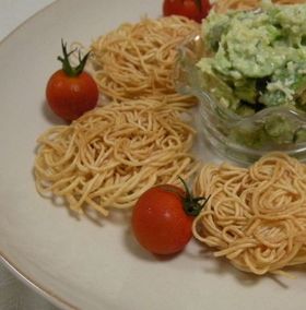 カリッと美味しい♪素麺でカナッペ風
