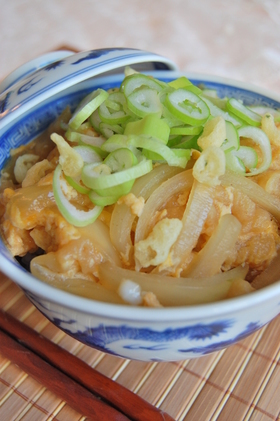 速攻丼ぶり朝ごはんにも☆天かす玉子とじ丼