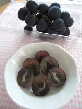 うちの✿巨峰の食べやすい食べ方