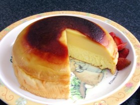 生地はひとつ!2層にわかれるプリンケーキ