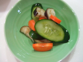 残り野菜の簡単マリネ風