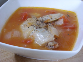 トマトと鶏手羽スープ♪