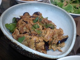 豚肉とピーマンとなすのコチュジャン炒め