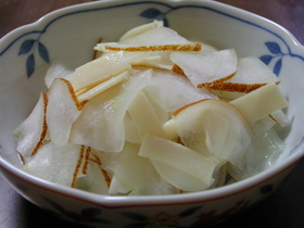 モーウィ（赤毛瓜）といかくんの酢の物