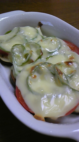 なすトマピーマンのマヨチー焼き