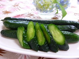 焼酎deきゅうりからし１本漬け