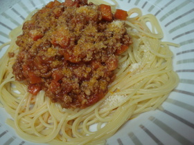 我が家のミートソーススパゲッティ