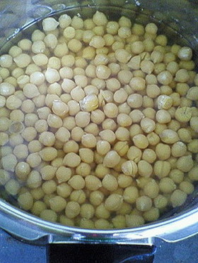 ひよこ豆の茹で方（圧力鍋）