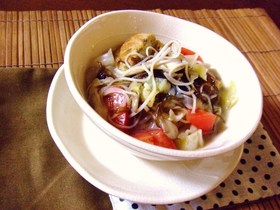 もずくで簡単♪サンラータン風そうめん