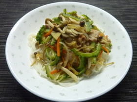 ゴーヤチャンプルぶっかけそうめん