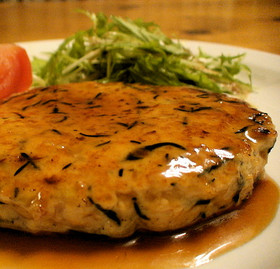 ジャンボ豆腐ハンバーグ