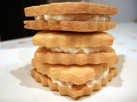 ◆お店の味★旨すぎバターサンドクッキー◆