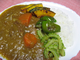 コクうま☆圧力鍋DE牛すじカレー