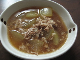 冬瓜と豚肉の煮物