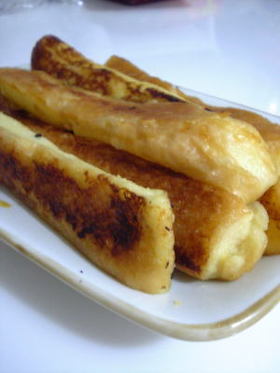 パン耳でフレンチトースト♪