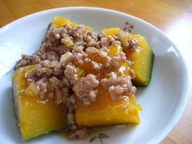 煮崩れしにくい!そぼろカボチャ