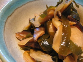 ご飯のお供に☆生姜の佃煮☆椎茸と昆布入り