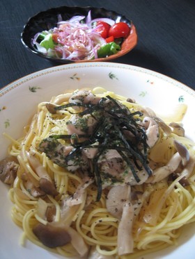 蒸し鶏ときのこの和風パスタ