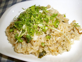 パパが絶賛!!大葉にんにく醤油チャーハン