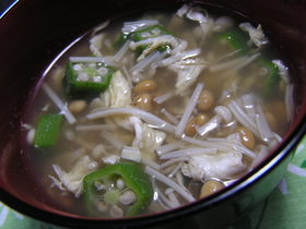 大絶賛納豆でなっとうスープ