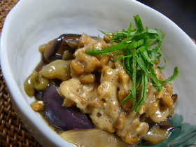 つるん☆とろん 冷ナスの納豆ソース