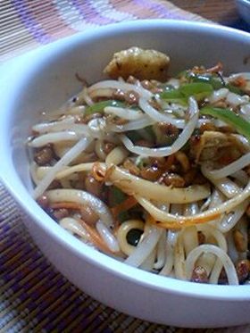 納豆で焼きうどん