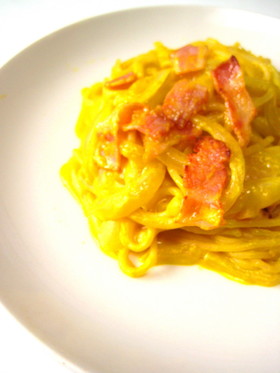 カボチャのクリームパスタ