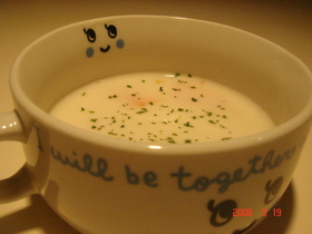 塩豚の茹で汁を使って☆ミルクスープ
