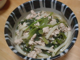 小松菜と鶏ひき肉のあったかうどん