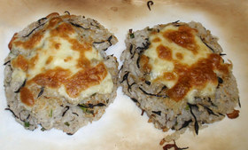 ひじきご飯のチーズ焼き