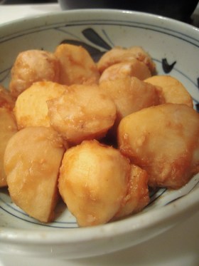 甘辛味噌味♪　里芋の煮っころがし